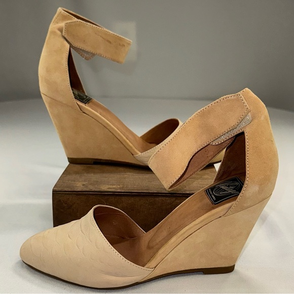 Vintage By Jeffrey Campbell Tatum Cream Python Wedges Heels Size 8.5 - Picture 4 of 11